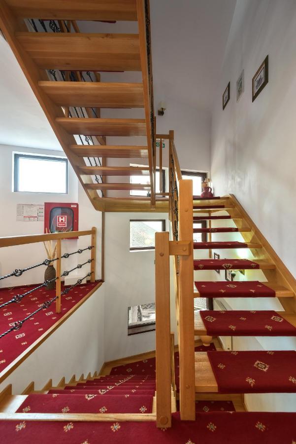 Casa Muntelui Hotel Fundata Ngoại thất bức ảnh