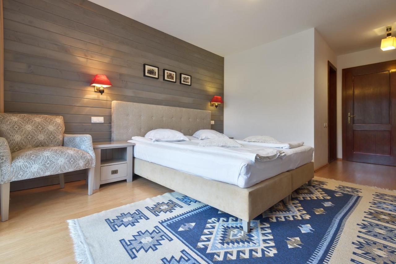 Casa Muntelui Hotel Fundata Ngoại thất bức ảnh