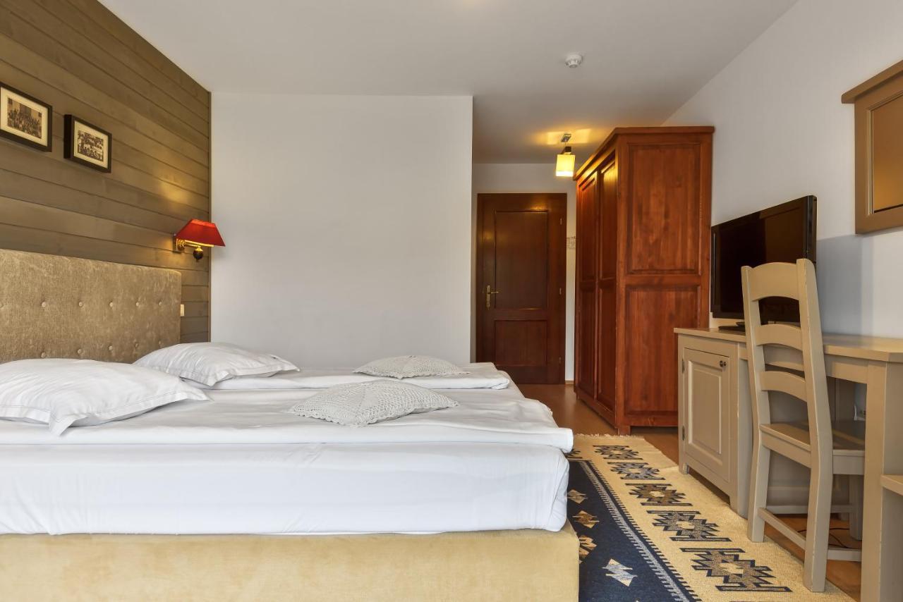 Casa Muntelui Hotel Fundata Ngoại thất bức ảnh